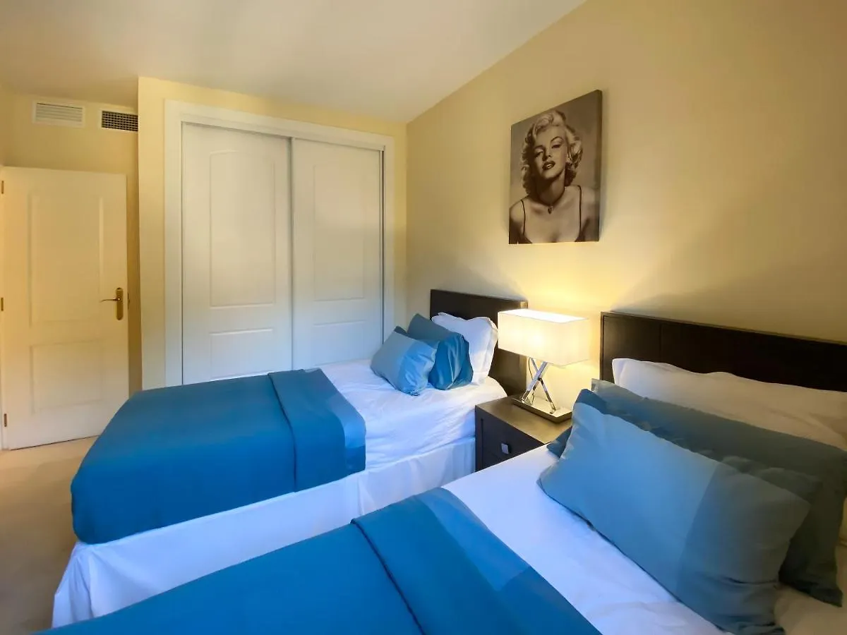 Marbella Elviria Apartment 0*,